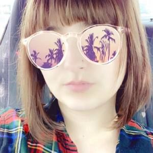 Meet your Posher, Kaylin